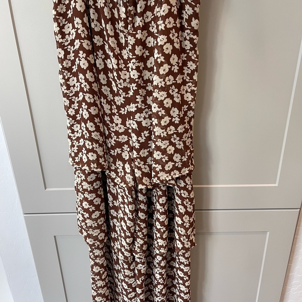 Urban Outfitters Inge Chiffon Plunge Tiered Ruffle Jumpsuit Floral Brown Boho XS - Picture 12 of 12